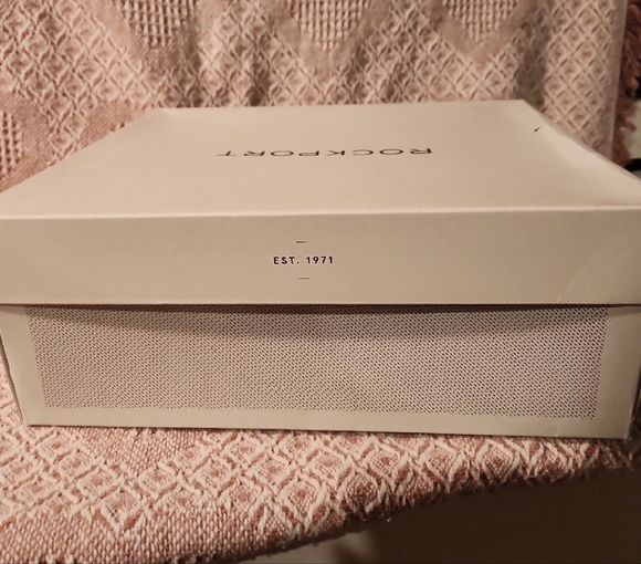 Rockport Camdyn Bootie Tan Women's Size 10 New In Box - Picture 14 of 15